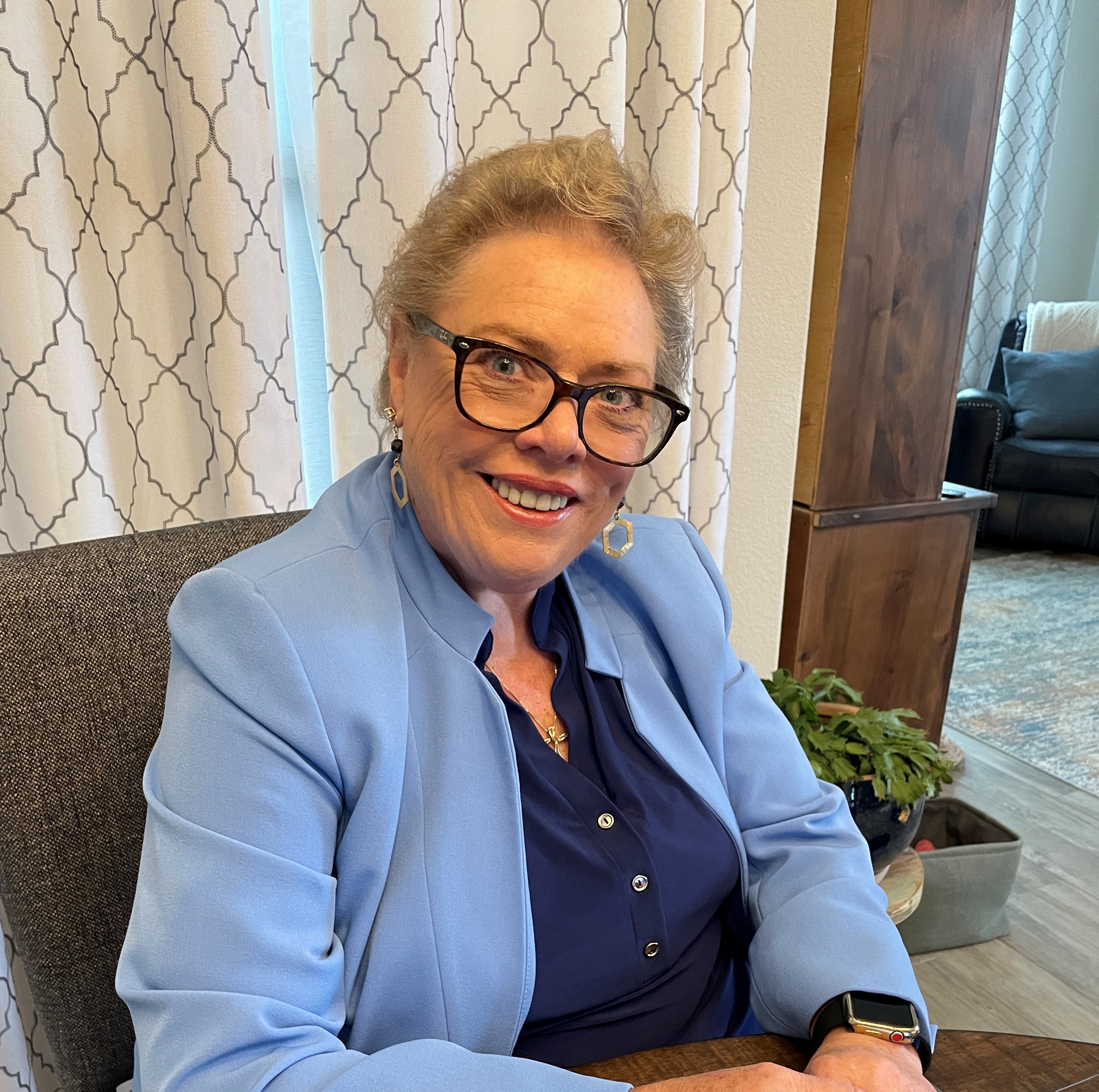 Dr-Janette-McMurtrie